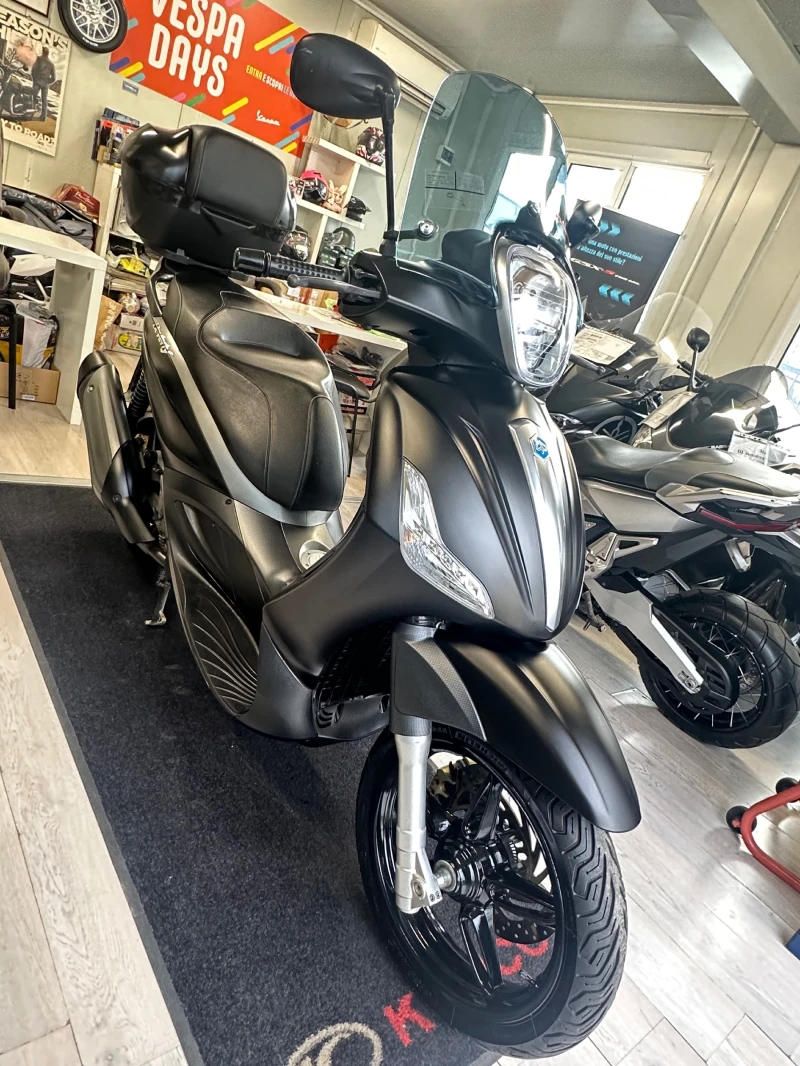 Piaggio Beverly 350i ABS/ASR/LED 2017г., снимка 5 - Мотоциклети и мототехника - 53003717