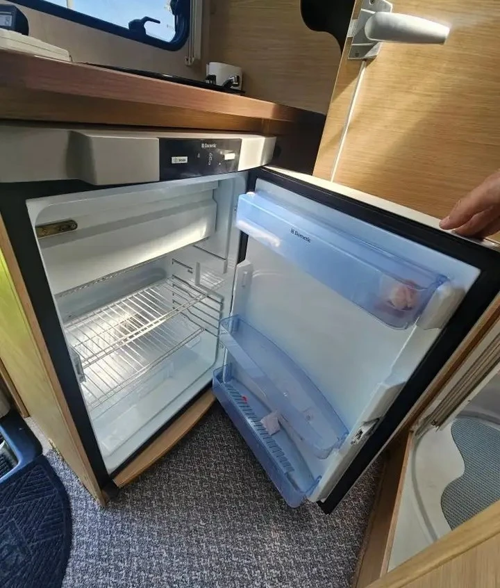 Кемпер Fiat Ducato Compact, снимка 13 - Каравани и кемпери - 54296325