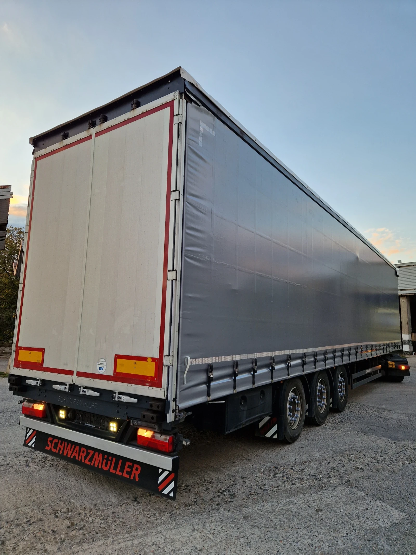  Schwarzmuller S1-J Ultralight 385/55R22.5 | Mobile.bg   1