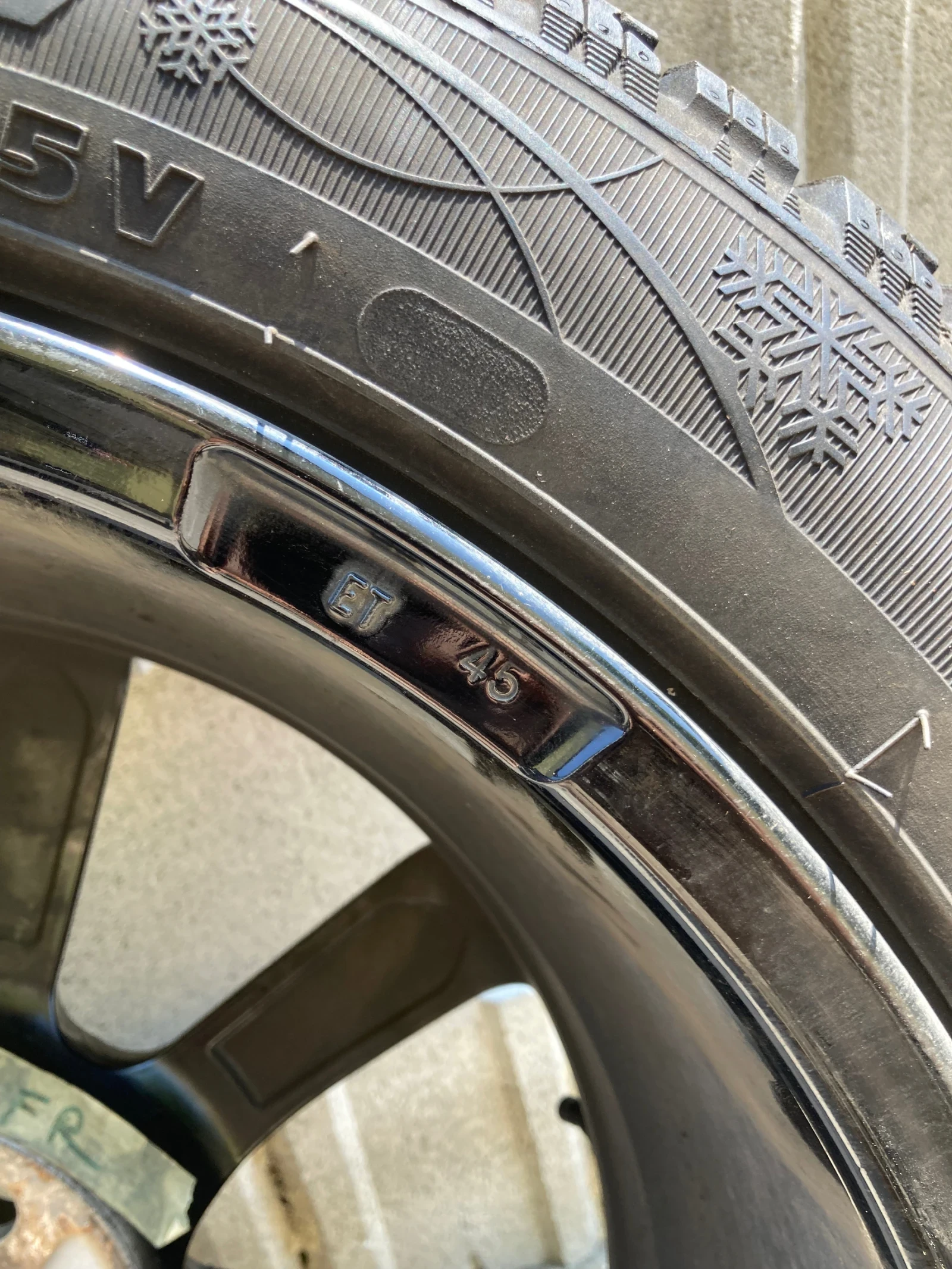    215/50R17 | Mobile.bg   2