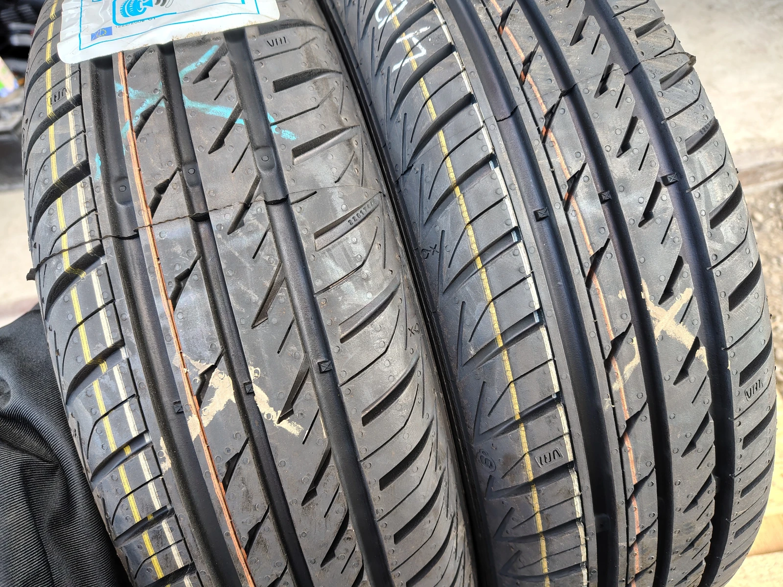 Гуми Летни 155/65R14, снимка 2 - Гуми и джанти - 55840205