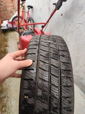 Гуми с джанти Goodyear 215/65R16, снимка 6 - Гуми и джанти - 48697294