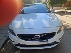 Volvo V60  D6 AWD Twin Engine  спортна версия R-Design, снимка 1