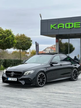 ������ Mercedes-Benz E 220