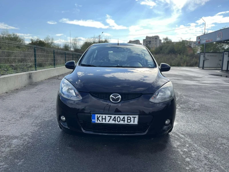 Mazda 2, снимка 2 - Автомобили и джипове - 47484762