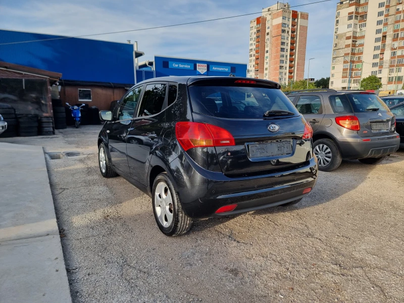 Kia Venga 1.4i GAZ, снимка 5 - Автомобили и джипове - 47519550