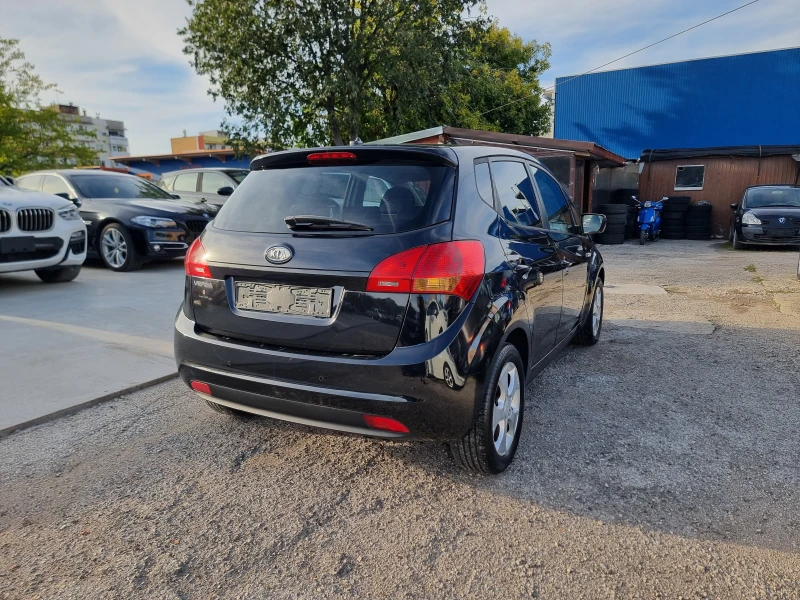 Kia Venga 1.4i GAZ, снимка 6 - Автомобили и джипове - 47519550