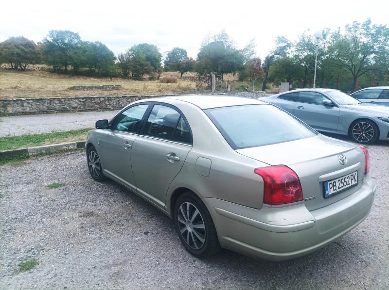 Toyota Avensis, снимка 7 - Автомобили и джипове - 47843059