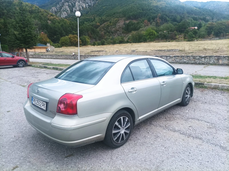 Toyota Avensis, снимка 5 - Автомобили и джипове - 47843059