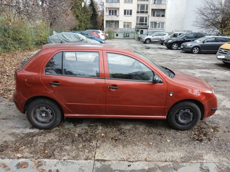 Skoda Fabia 1.4 mpi, снимка 3 - Автомобили и джипове - 48067993