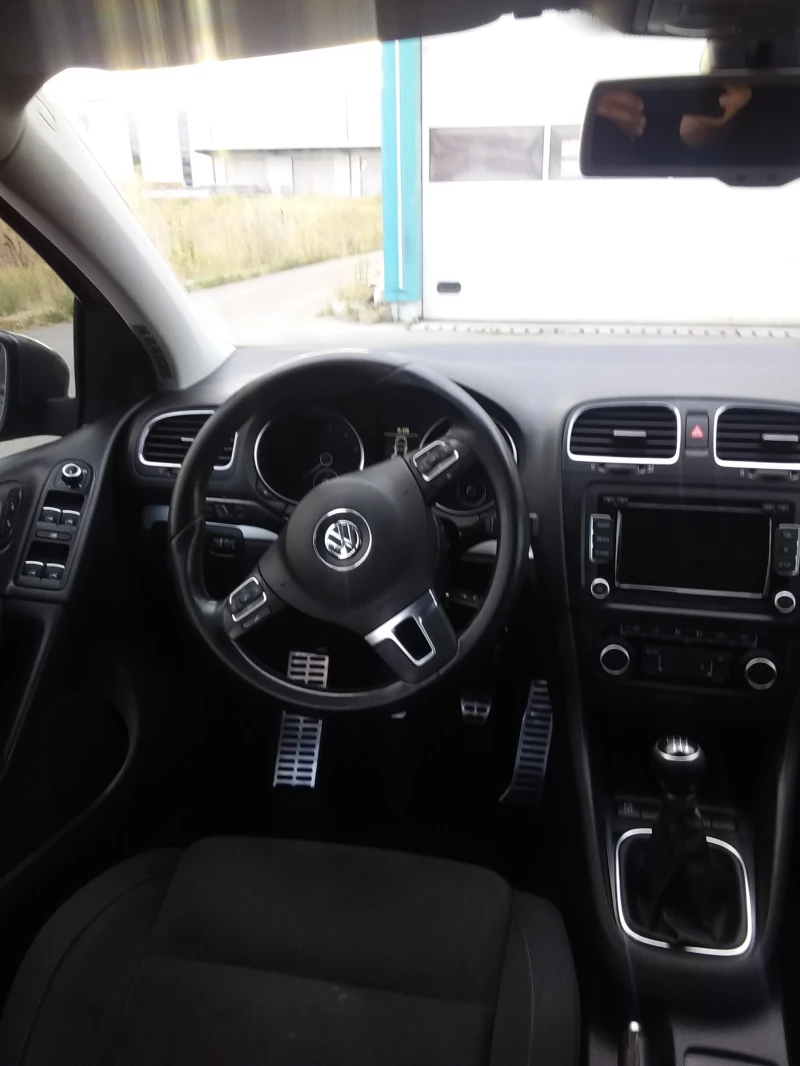 VW Golf 1.4 TSI, снимка 9 - Автомобили и джипове - 52796735