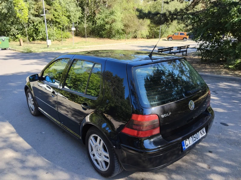 VW Golf, снимка 5 - Автомобили и джипове - 51812691