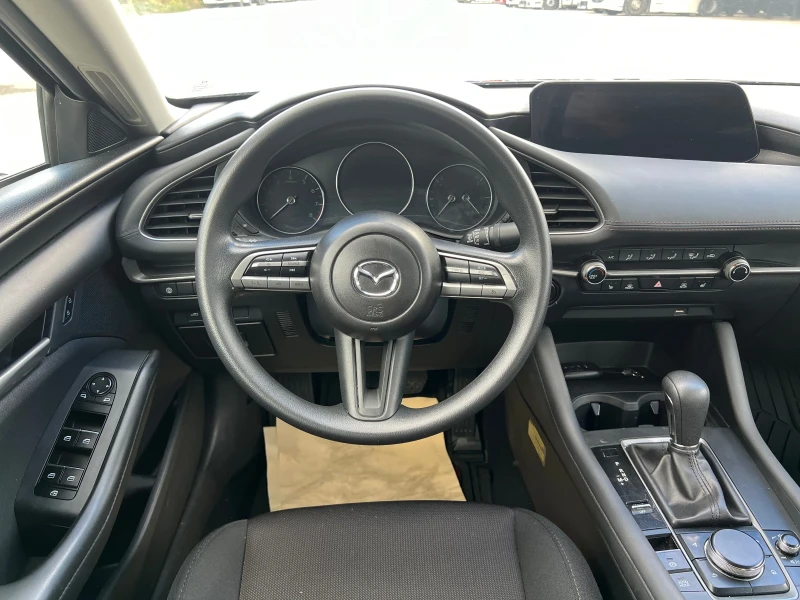 Mazda 3 * 2.5i* Skyactiv-G* 184hp* 2021г* , снимка 12 - Автомобили и джипове - 51894408