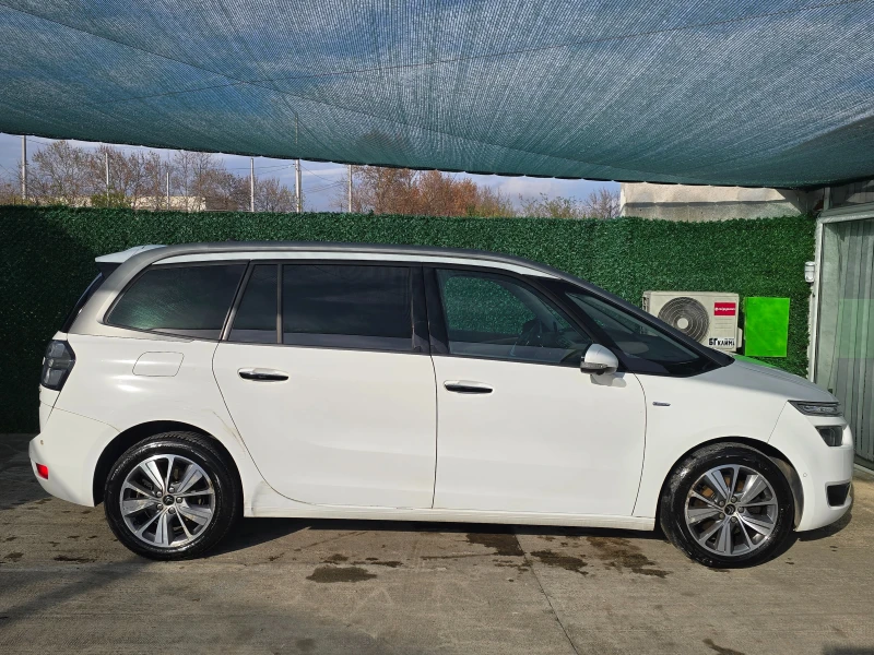 Citroen C4 Picasso 2.0* EXCLUSIVE * МАСАЖ* ПОДГРЕВ * ПАНОРАМА * 7мест, снимка 6 - Автомобили и джипове - 52566386
