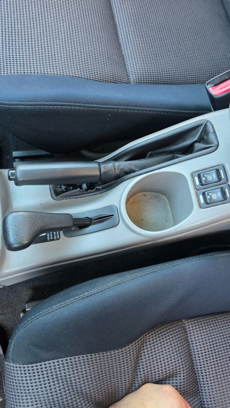 Subaru Forester 2.0i LPG Italia, снимка 12 - Автомобили и джипове - 52928302