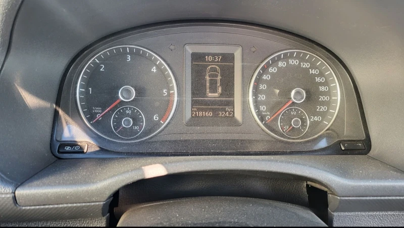 VW Caddy Пътнически нов внос от Полша, снимка 7 - Автомобили и джипове - 53062358