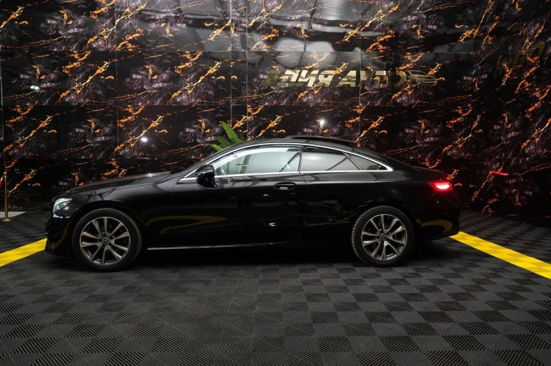 Mercedes-Benz E 220 D COUPE FULL AMG LINE ПАНО BURM ЛИЗИНГ 100%, снимка 9 - Автомобили и джипове - 53067178
