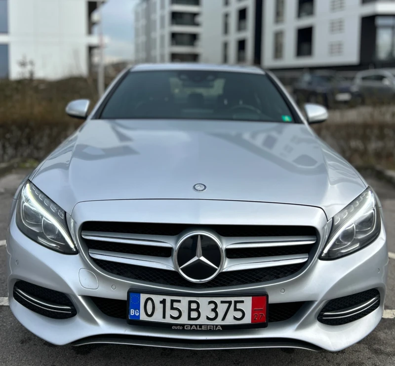 Mercedes-Benz C 220 HEAD UP* FULL LED, снимка 4 - Автомобили и джипове - 53269740