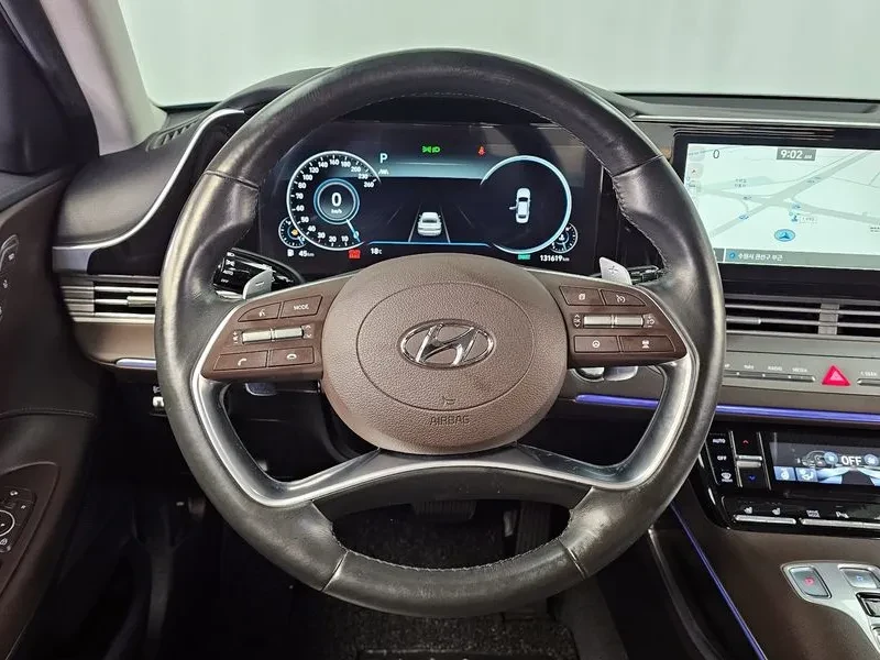 Hyundai Grandeur Ig 2.5 Exclusive, снимка 13 - Автомобили и джипове - 54833713