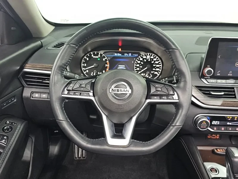 Nissan Altima SL Tech 2.5 Бензин, снимка 4 - Автомобили и джипове - 55783342