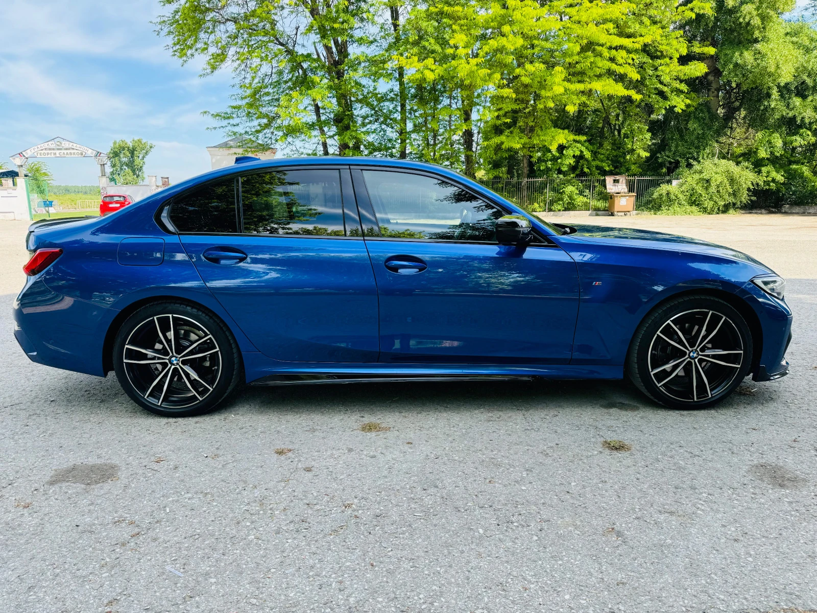 BMW 320 2.0I M-SPORT-X-DRIVE - изображение 8