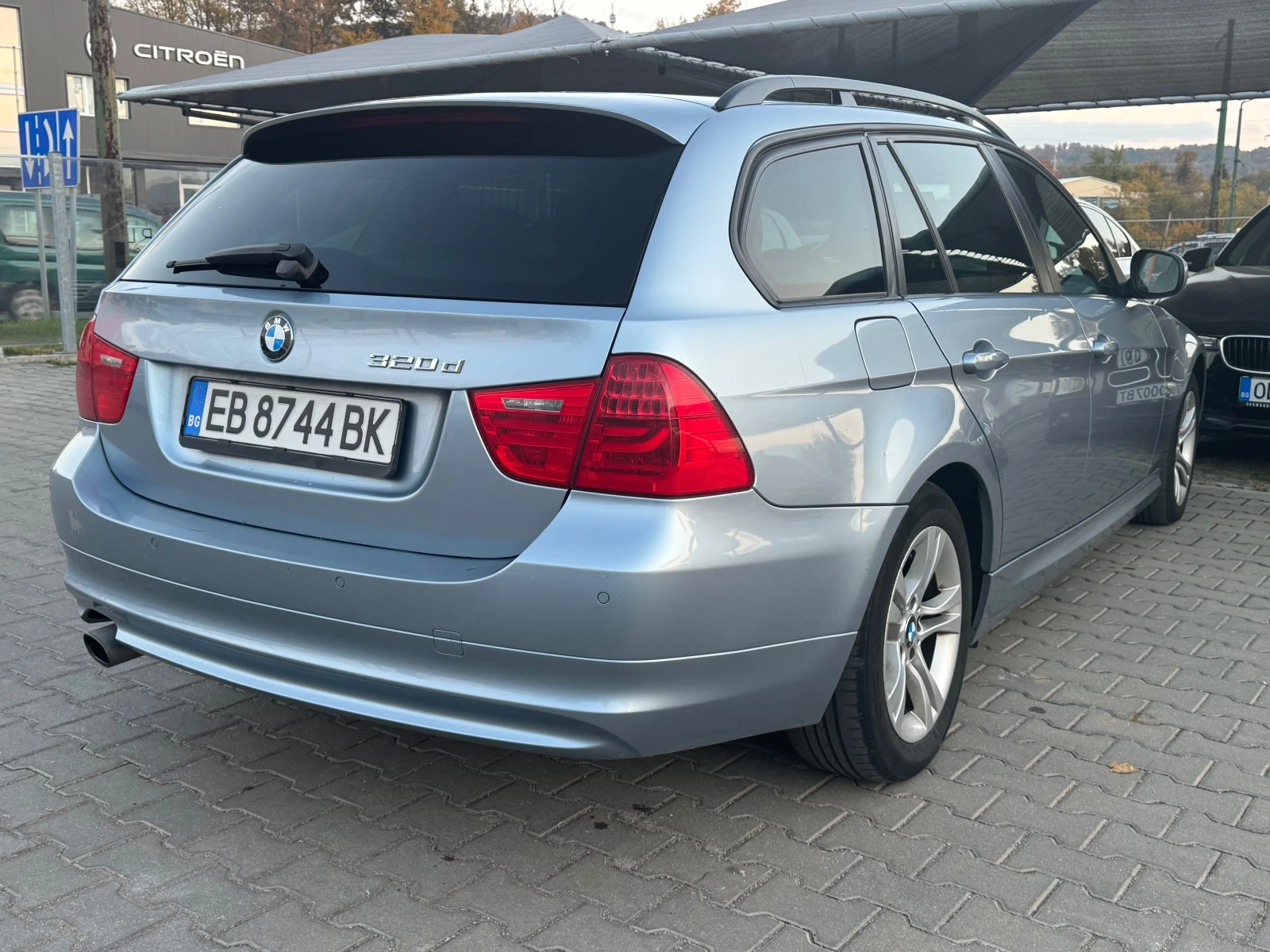 BMW 320 * * * 4Х4* * *  - изображение 5