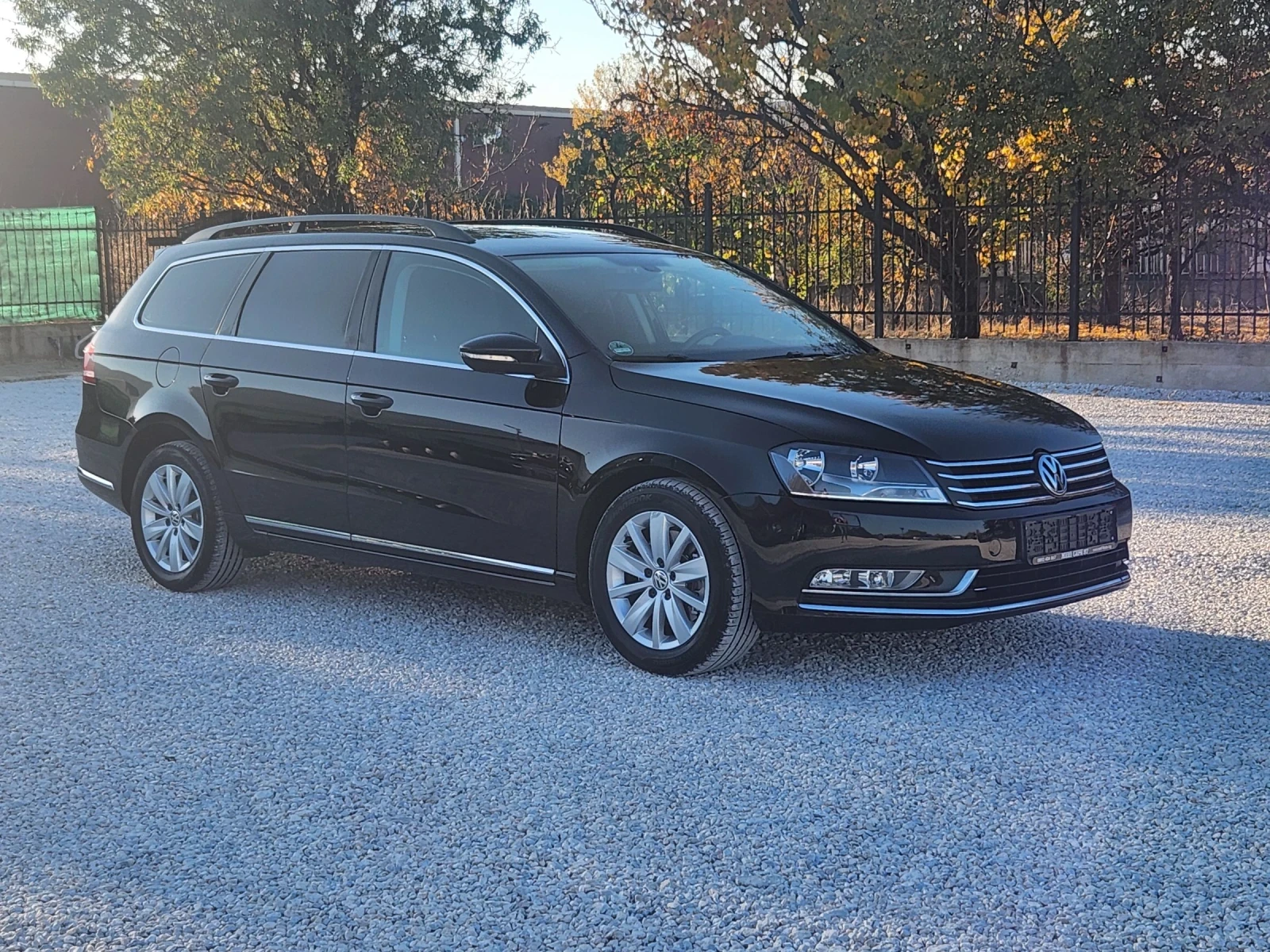 VW Passat 2.0 TDI/BLUE MOTION - изображение 8