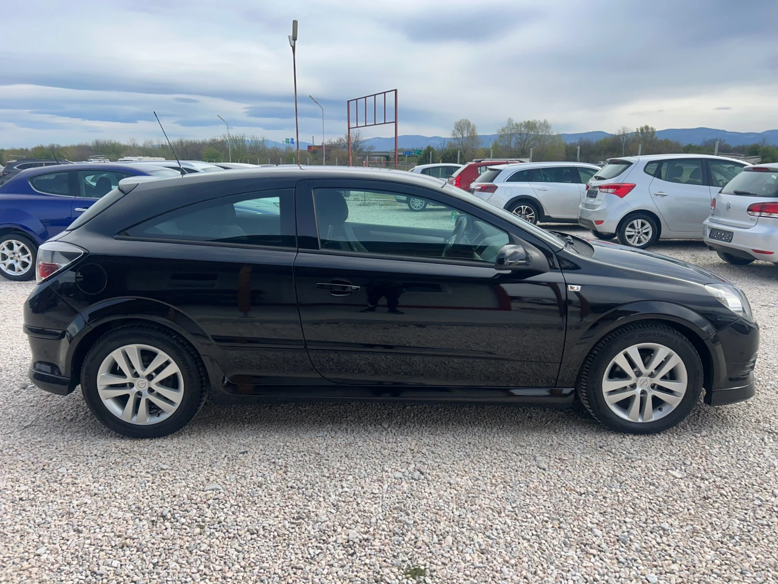 Opel Astra GTC* 1.4i* 90к.с* Facelift*  - изображение 6