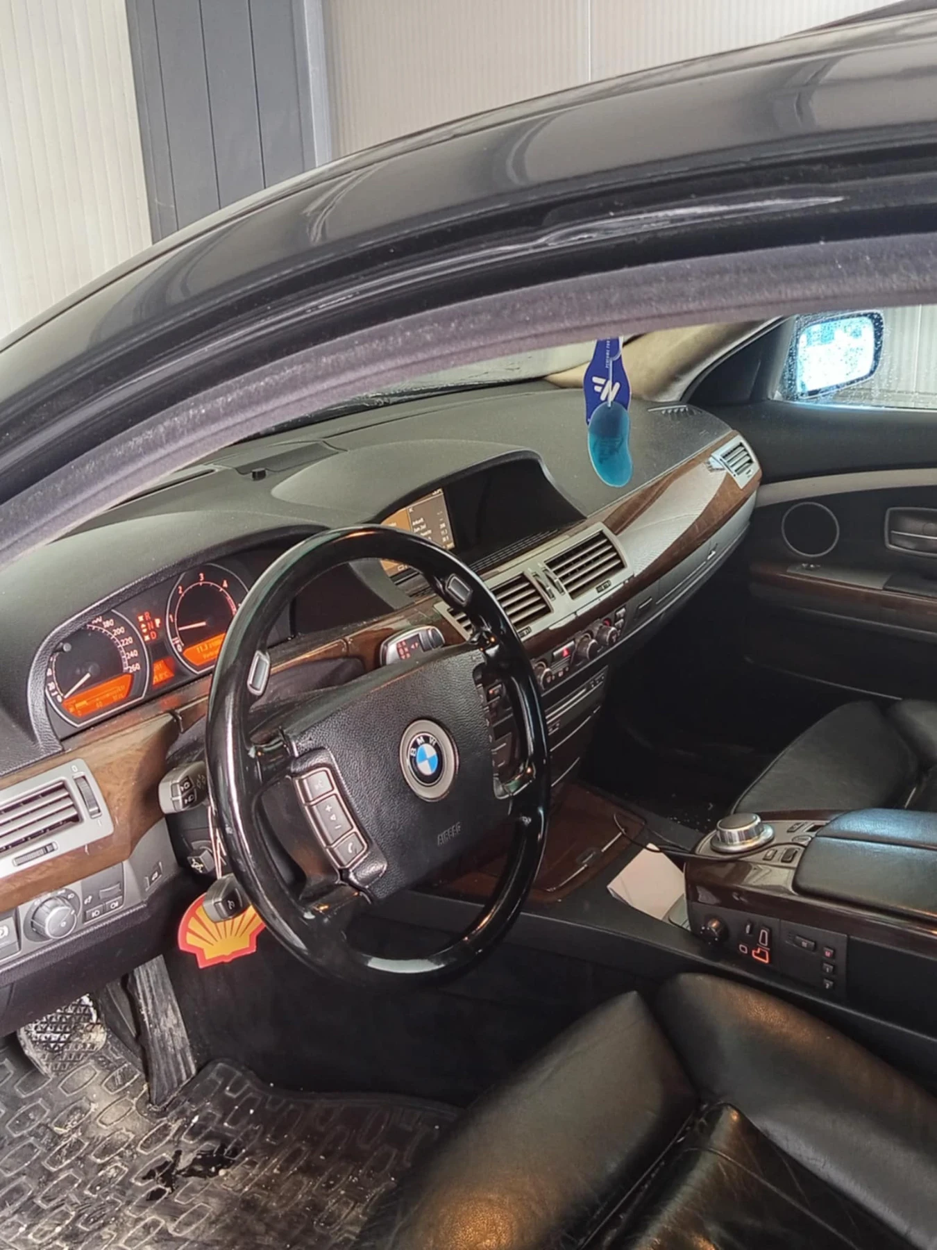BMW 730  - изображение 5