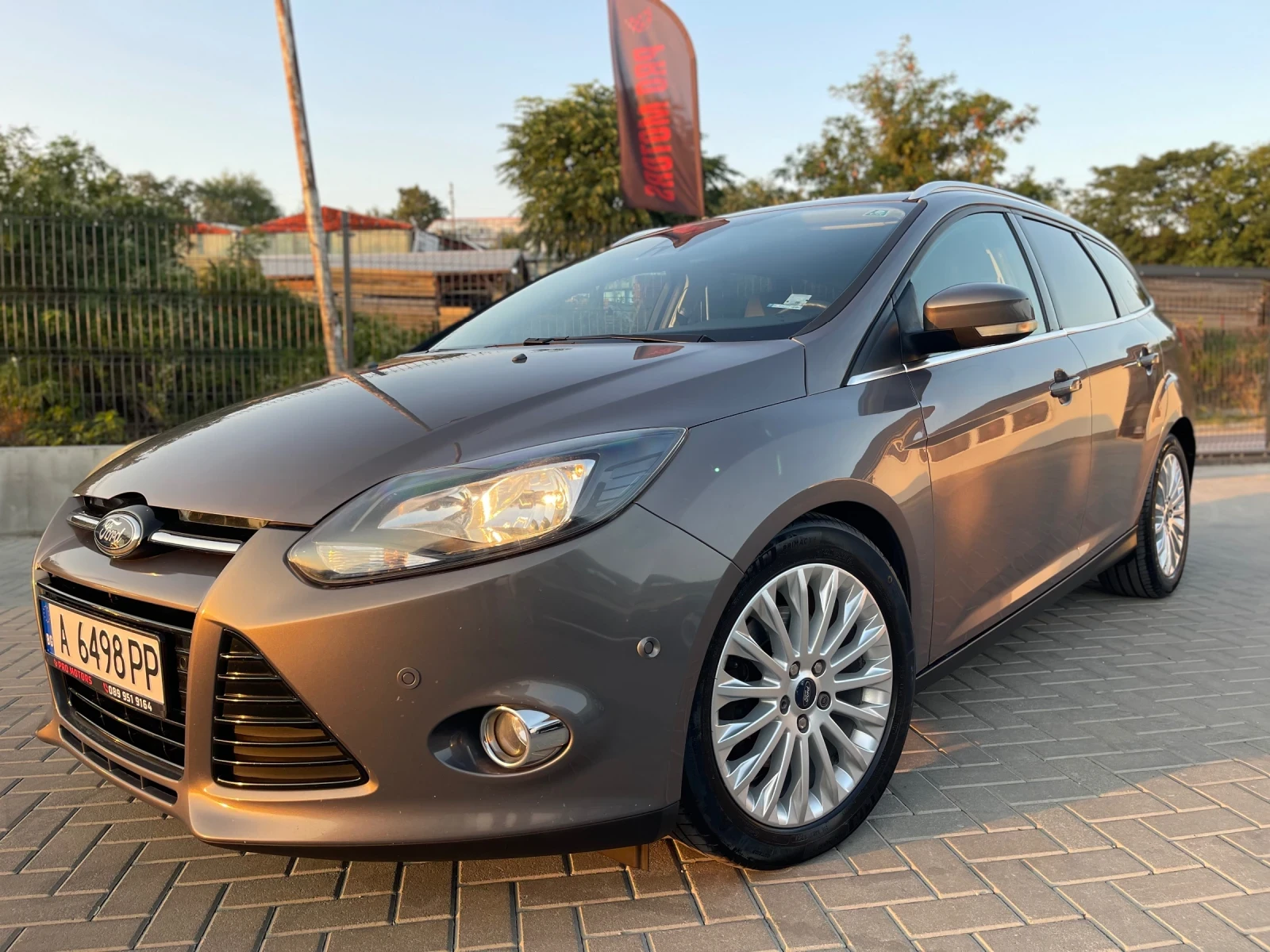 Ford Focus TITANIUM - изображение 4