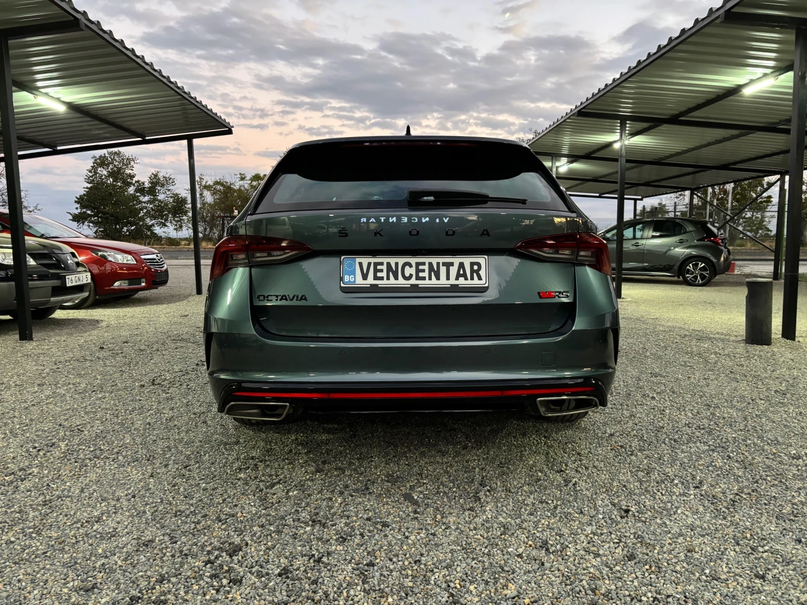 Skoda Octavia VRS 2.0i 245ksFull Options - изображение 5