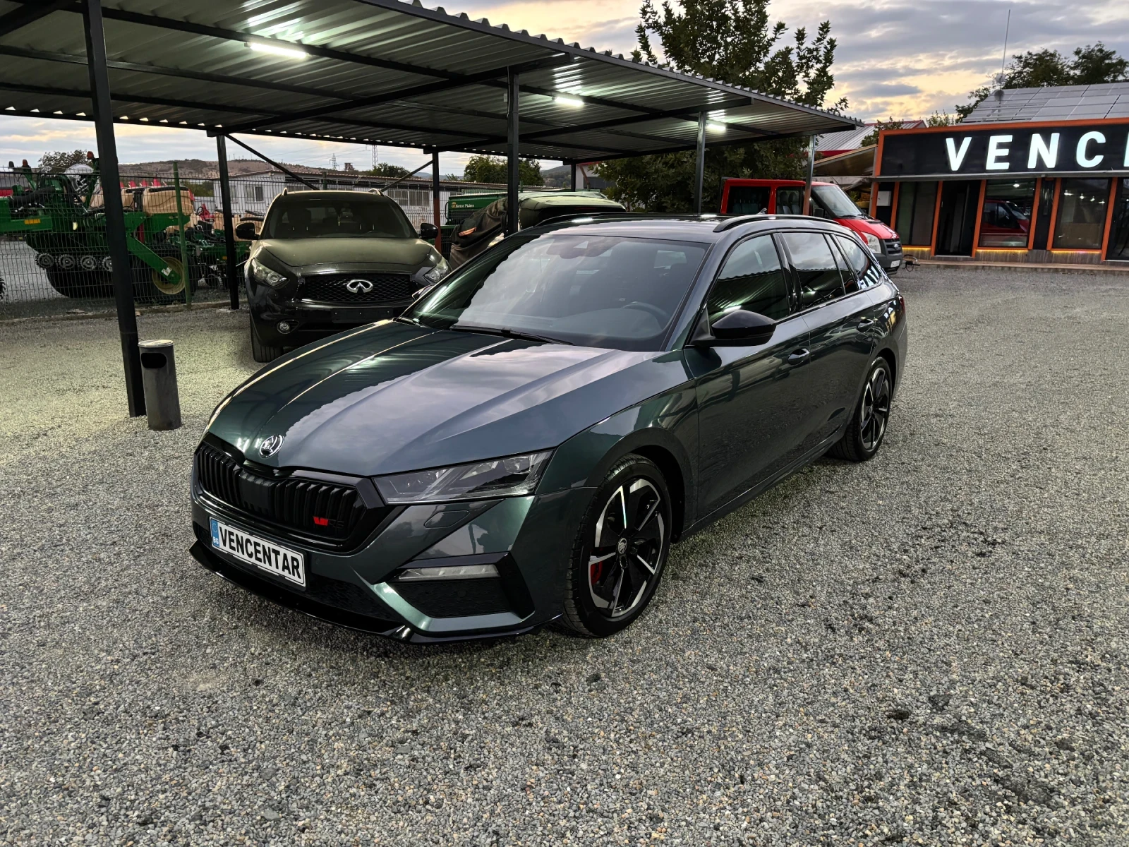 Skoda Octavia VRS 2.0i 245ksFull Options - изображение 2
