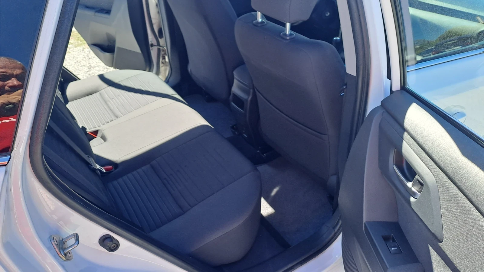 Toyota Auris 1.2it 16v 116kc.euro6 | Mobile.bg � ����������� 13