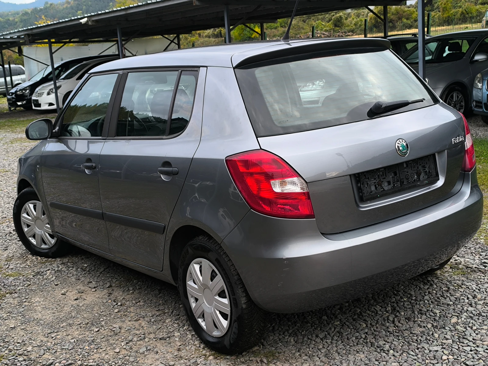 Skoda Fabia FACE LIFT-1.2i-60кс-КЛИМАТИК-EURO 5b- - изображение 5