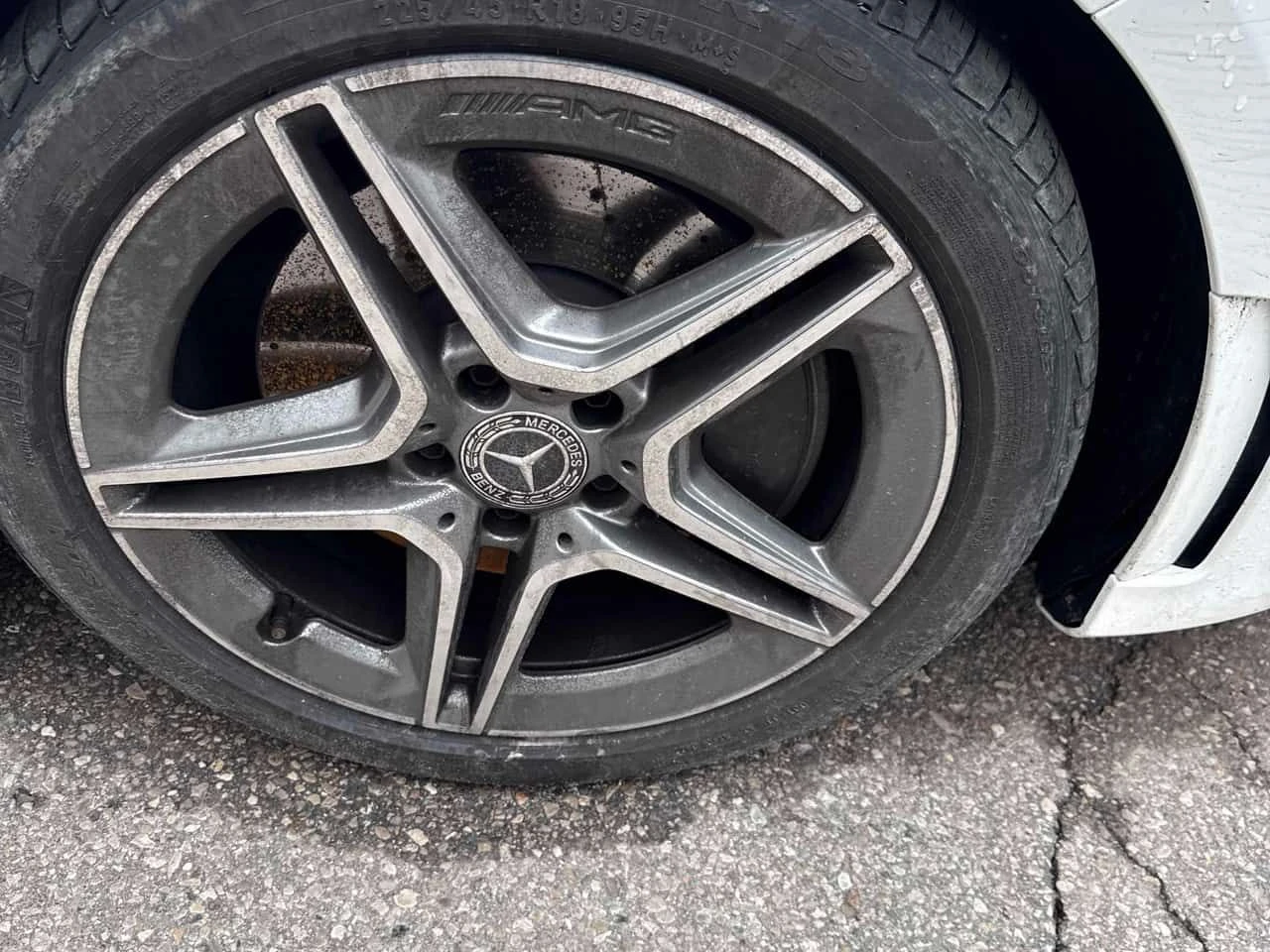 Mercedes-Benz A 220 * CARFAX * DISTRONIC* ШИБИДАХ* , снимка 7 - Автомобили и джипове - 54058696