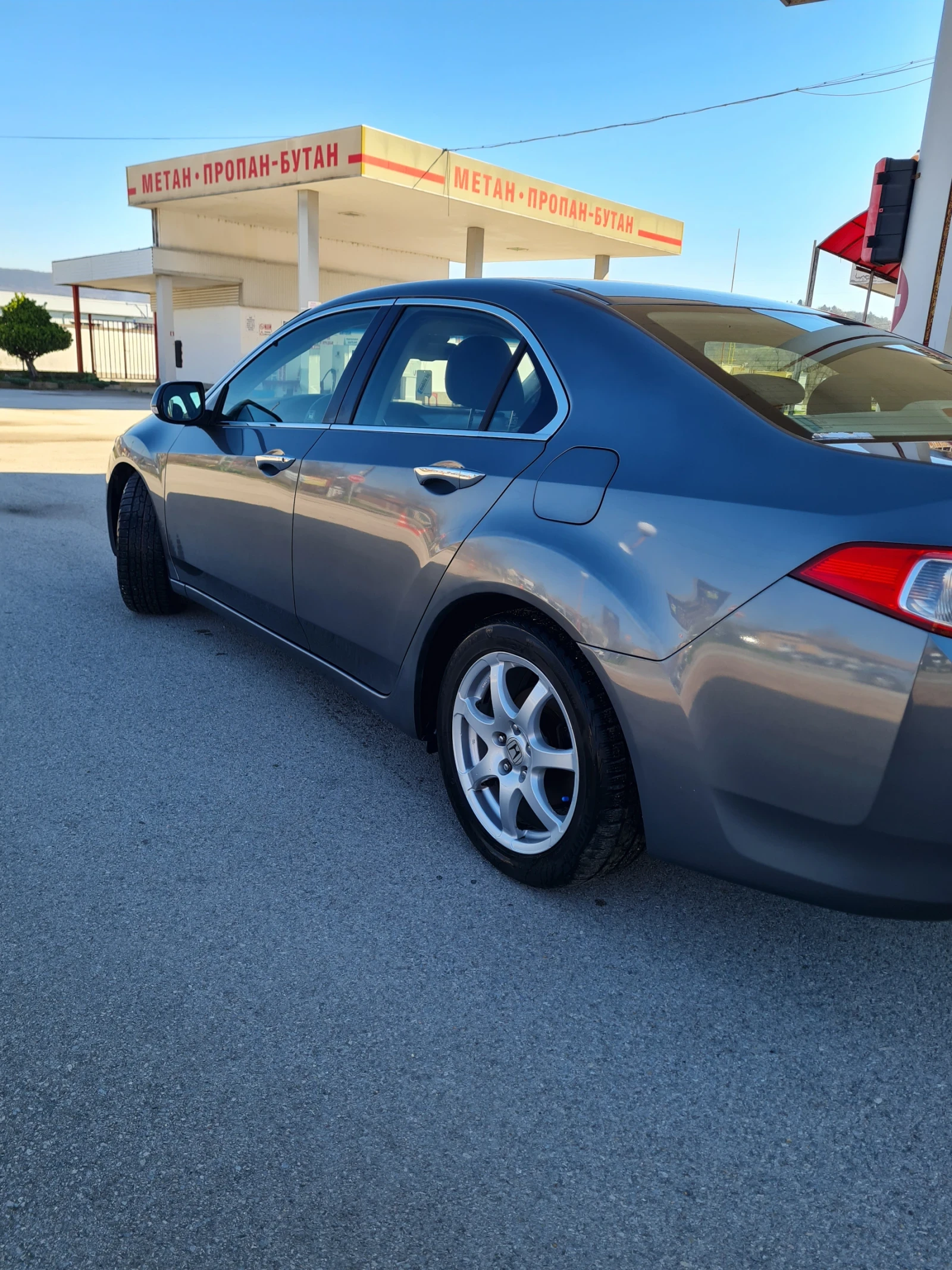 Honda Accord 2.2 i-DTEC  150�.�.  | Mobile.bg � ����������� 4