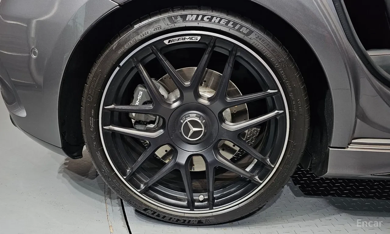 Mercedes-Benz A45 AMG AMG Dynamic Plus* AMG Performance* Burmester, снимка 17 - Автомобили и джипове - 54800640