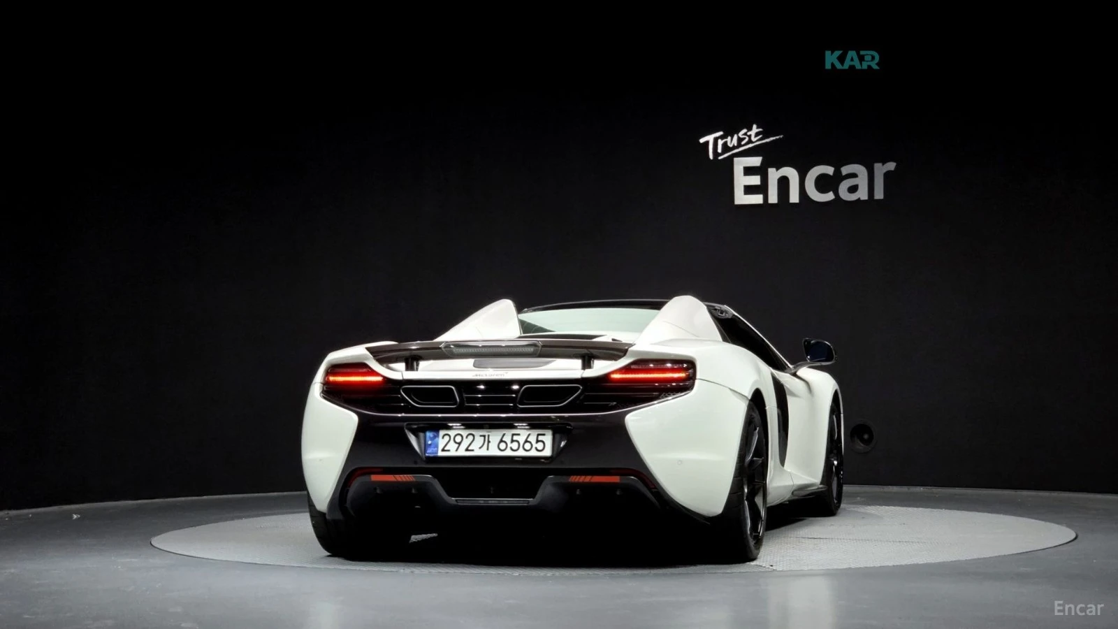 McLaren 650S 3.8* SPIDER* КОЖА* ПОДГРЕВ* OZ* , снимка 4 - Автомобили и джипове - 55234789
