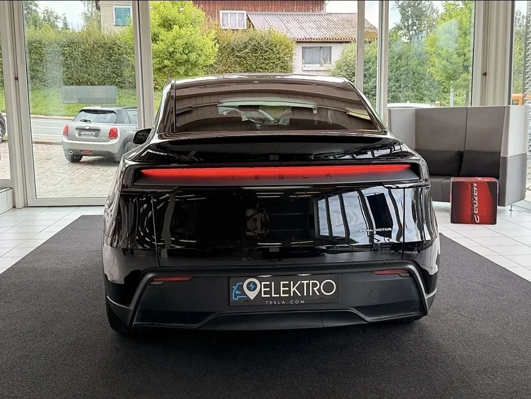 Tesla Y Juniper LR AWD , снимка 6 - Автомобили и джипове - 55971678