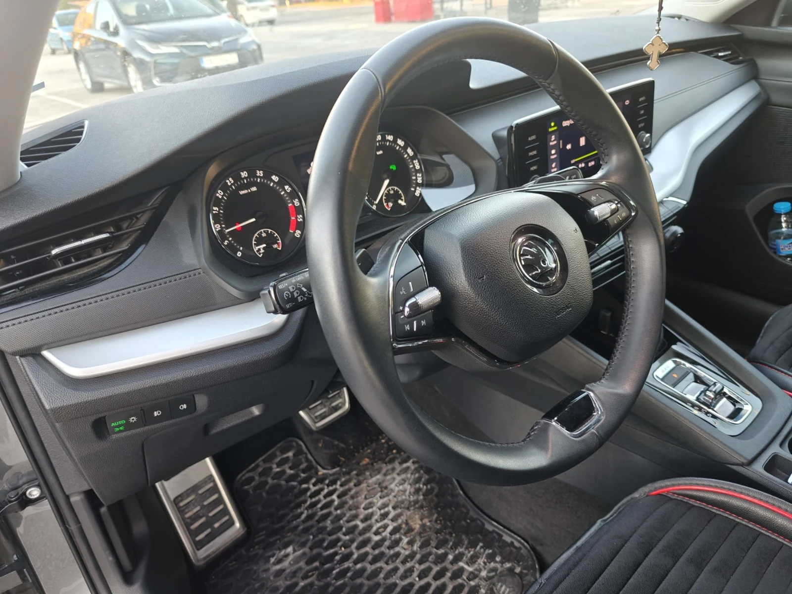 Skoda Octavia 2.0 TDI 4x4  | Mobile.bg � ����������� 9