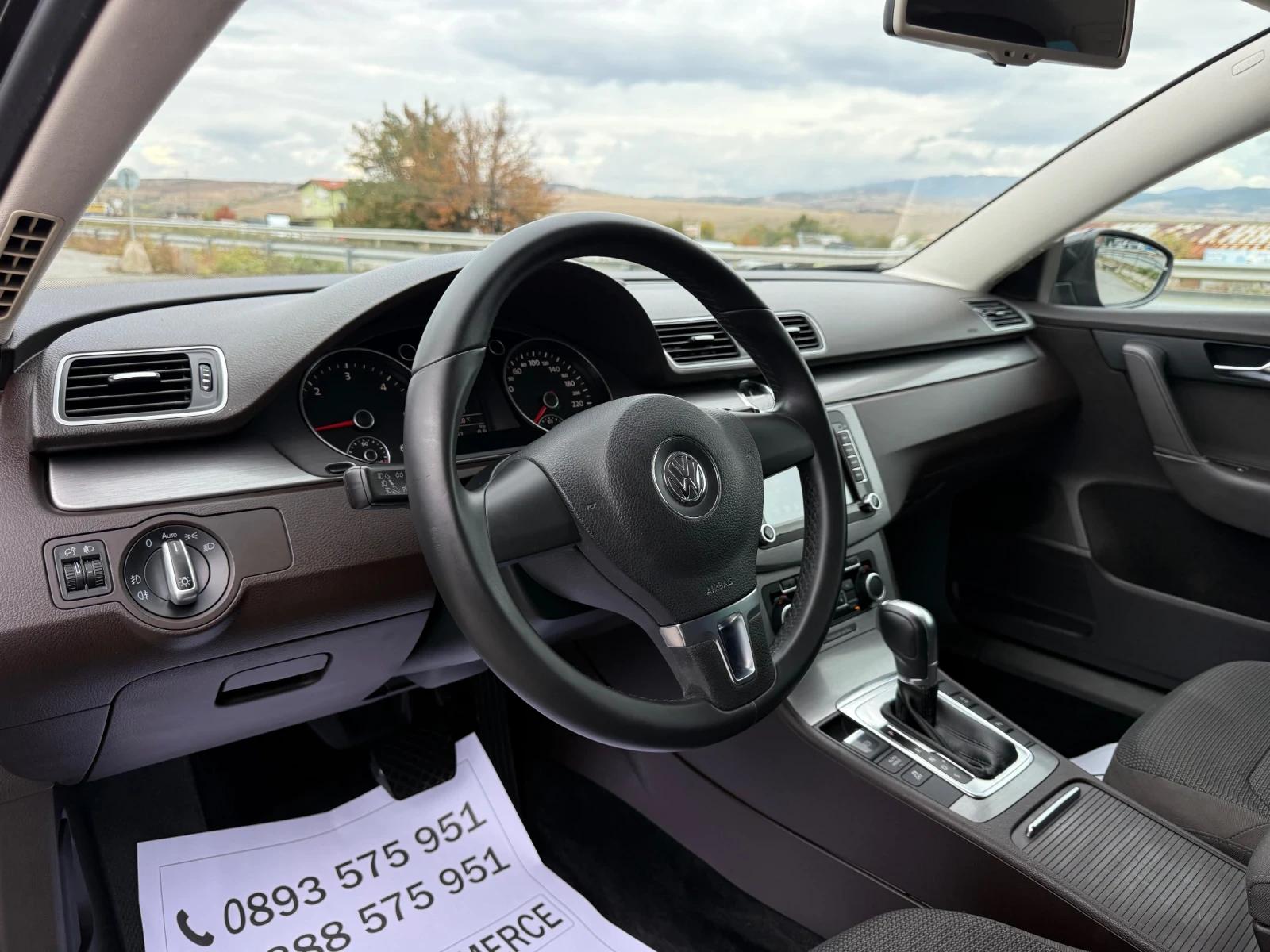 VW Passat 2.0-TDI-AUTOMAT-NAVI-CAR PLAY-PARKTEONIK-TOP-NEW | Mobile.bg � ����������� 7