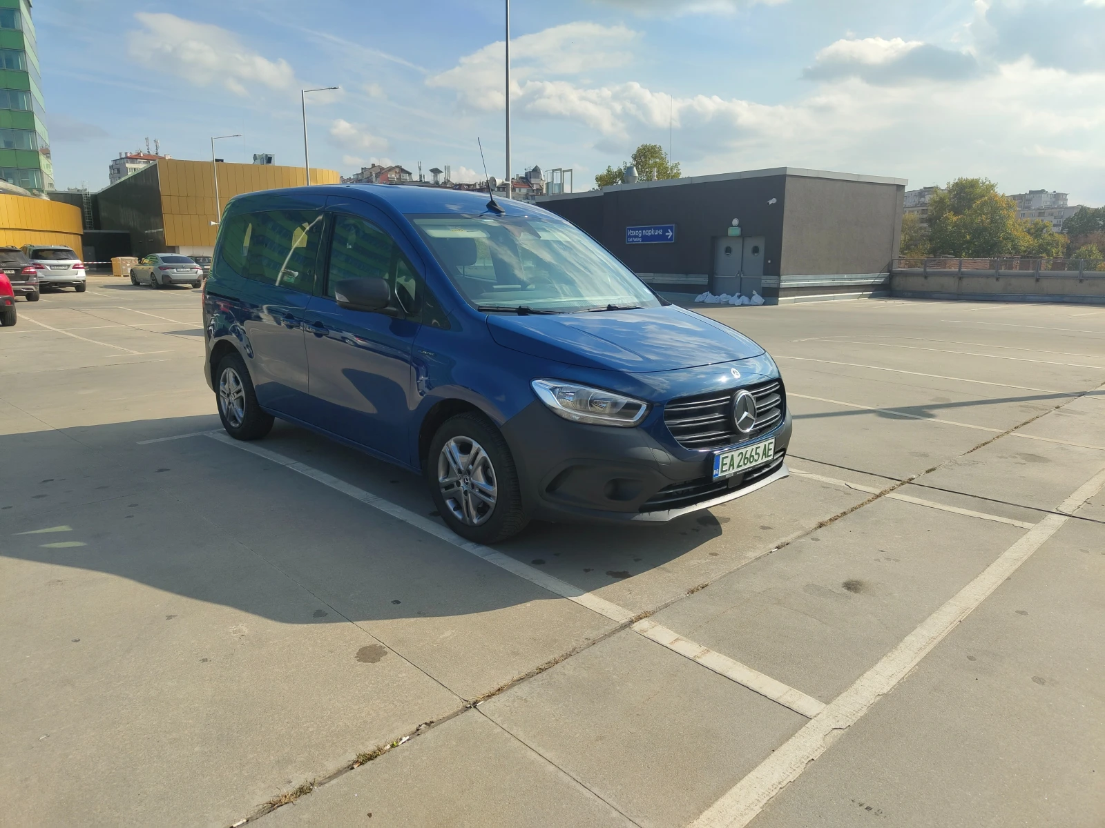 Mercedes-Benz Citan eCitan Tourer, снимка 4 - Автомобили и джипове - 56705331