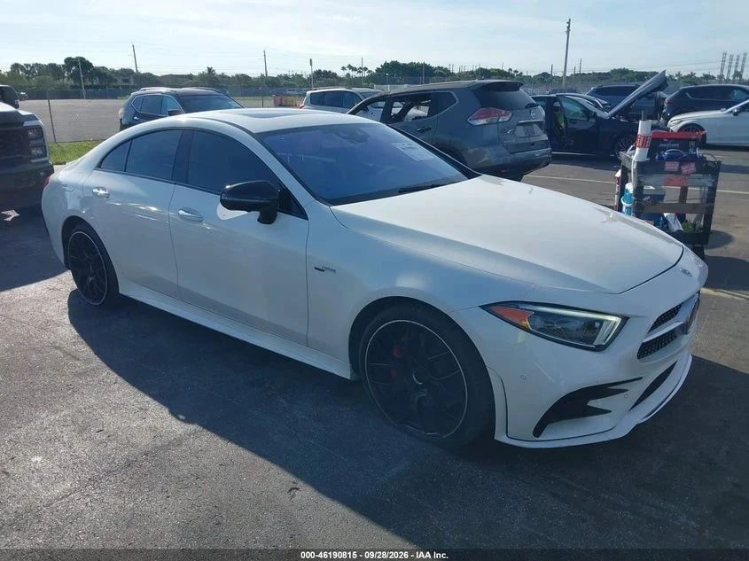 Mercedes-Benz CLS, снимка 2 - Автомобили и джипове - 56723439