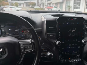 Dodge RAM 1500 * Limited * CARFAX * ОПЦИЯ ЗА ФИНАНСИРАНЕ, снимка 9