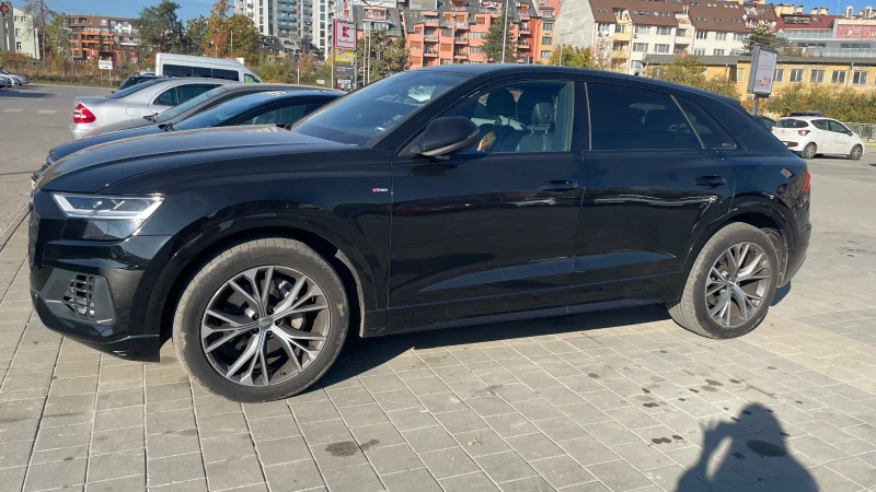 Audi Q8, снимка 3 - Автомобили и джипове - 49028639