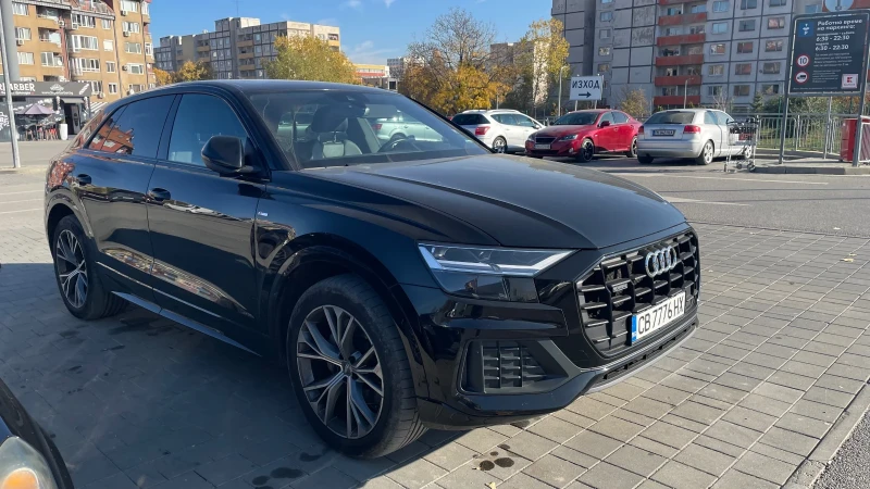 Audi Q8, снимка 2 - Автомобили и джипове - 49028639