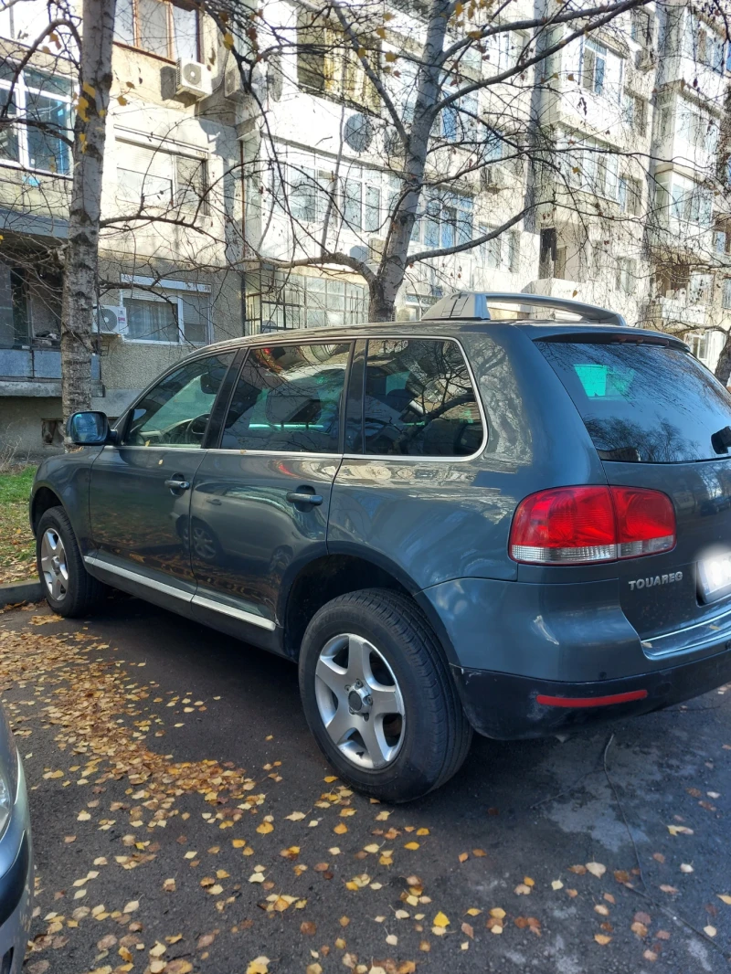 VW Touareg, снимка 2 - Автомобили и джипове - 48806262