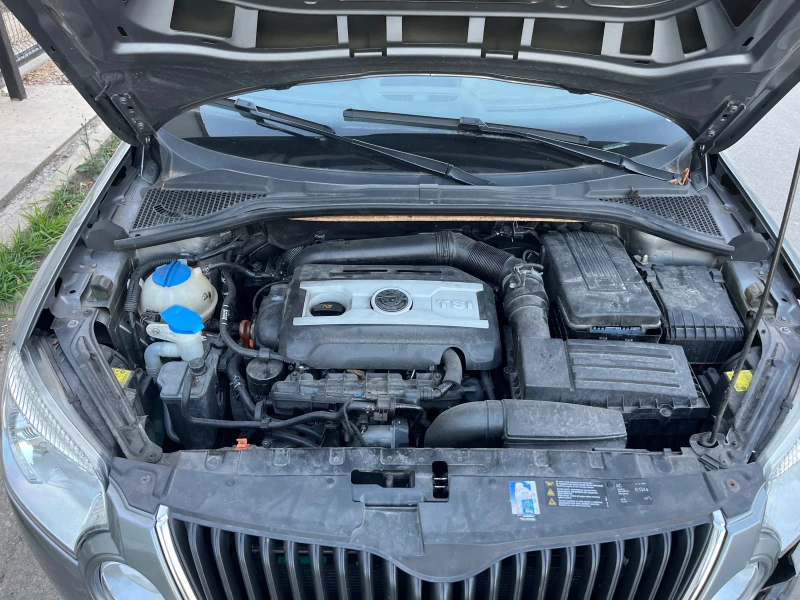 Skoda Yeti 1.8TSI 4X4 CDAA, снимка 10 - Автомобили и джипове - 51610328