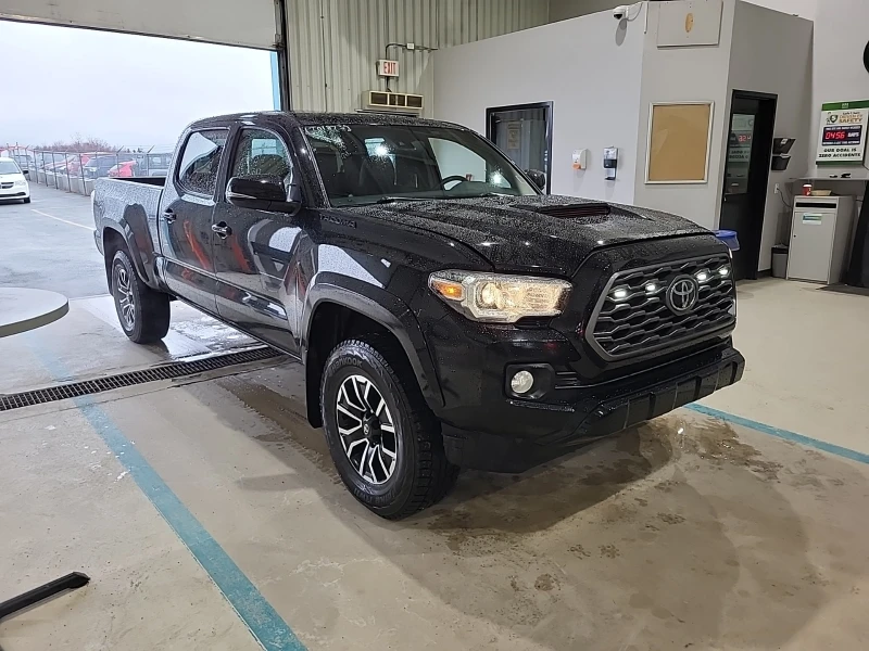 Toyota Tacoma 3.5 4WD / CREW CAB LONG BED * Carfax * , снимка 2 - Автомобили и джипове - 53124125