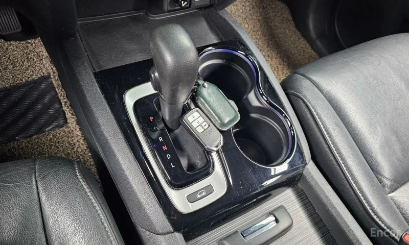 Honda Pilot, снимка 9 - Автомобили и джипове - 53261780